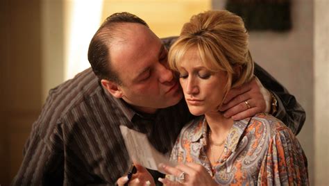 Why doesn’t Tony just divorce Carmela : r/thesopranos